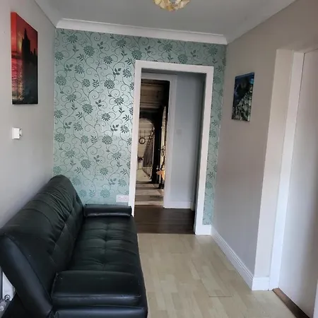 Apartment Sliabh Bracken House *